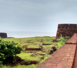 Discover Chapora Fort with our Goa sightseeing taxi and enjoy stunning views of Vagator Beach